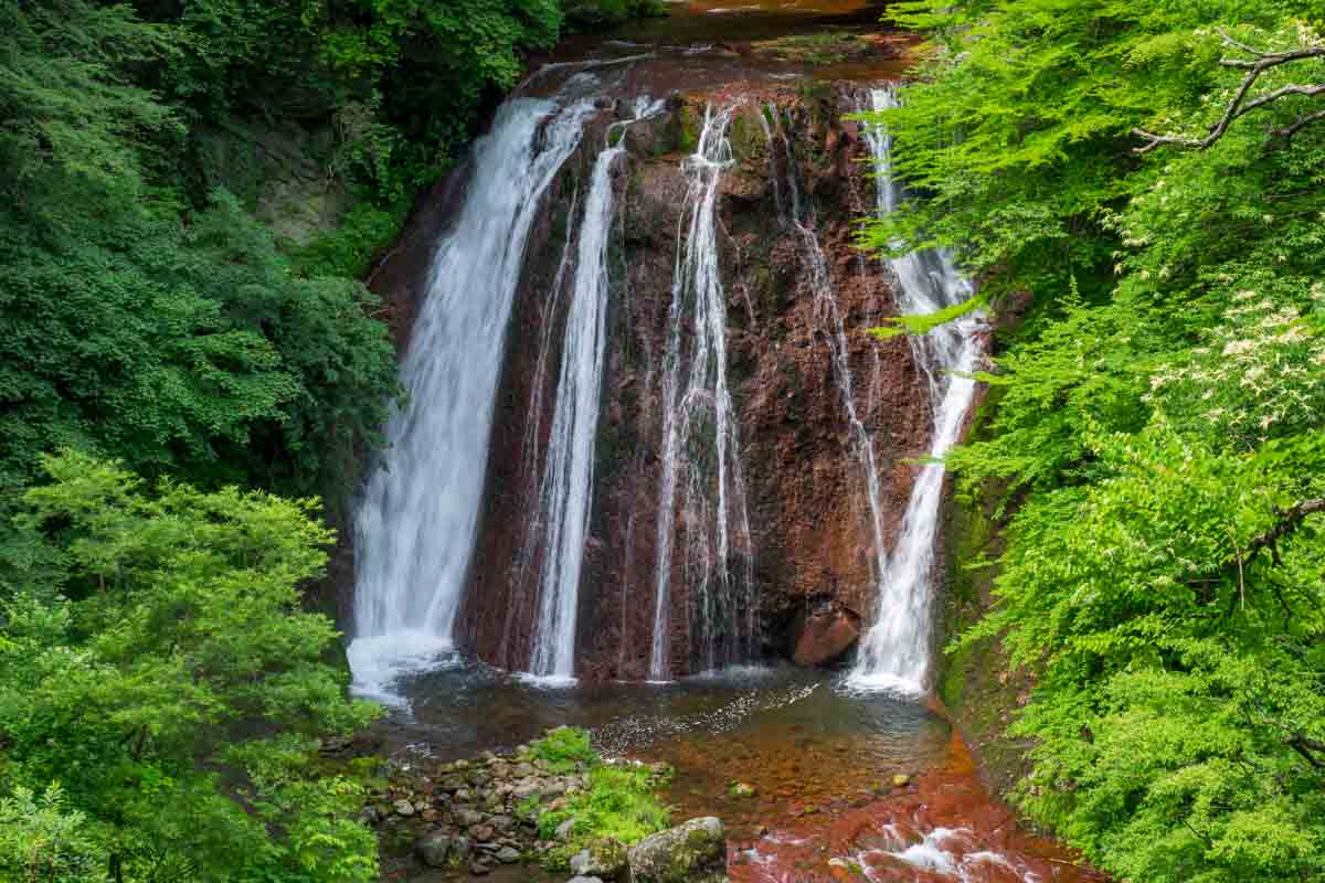 王滝(7月中旬、王滝展望台から撮影)